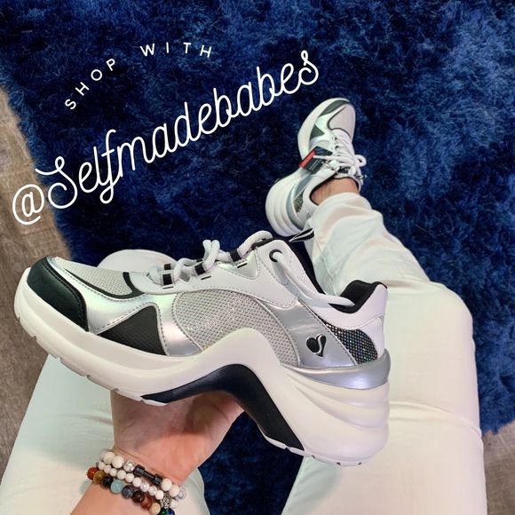 skechers groovilicious